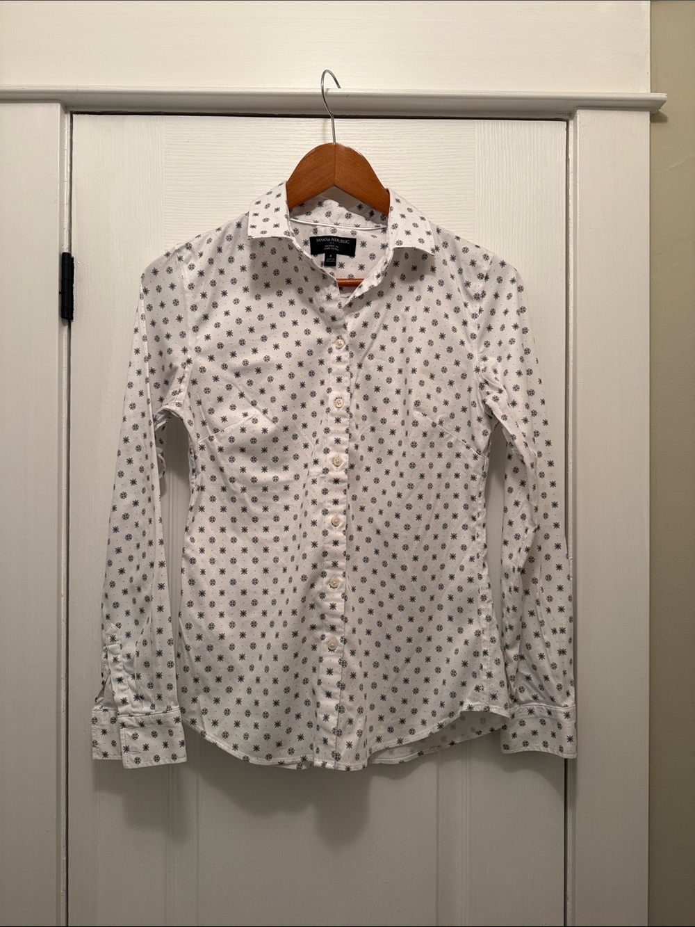 Banana Republic White Button-Down Shirt with Navy Star Print